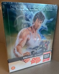 Ponad szczytem - Lim. Edition Steelbook 4K UHD + Blu-ray OUTLET