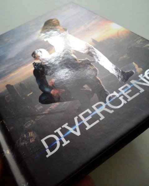 szczegóły Divergence - Blu-ray Digibook